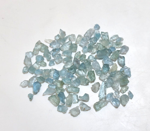 Superbe haut bleu aigue-marine